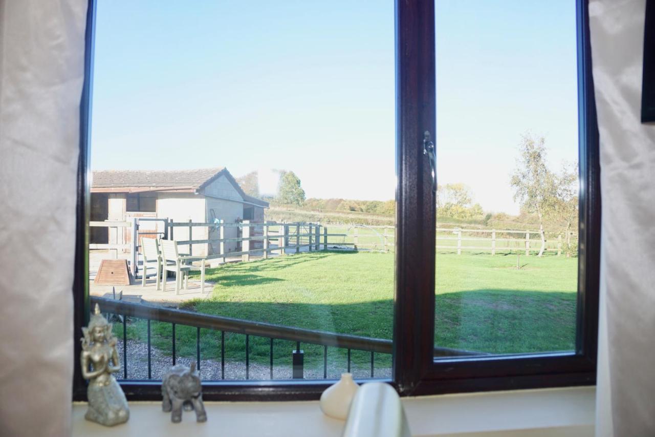 Ravencar Farm B&B Мосборо Экстерьер фото